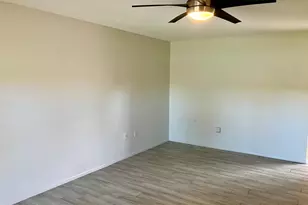 9949 W Ocotillo Dr, Sun City, AZ 85373 - Photo 7