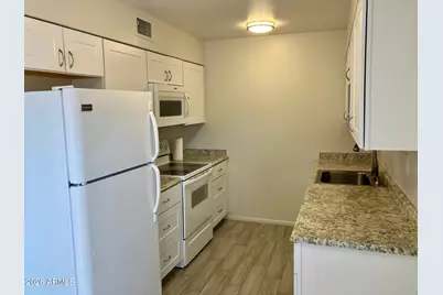 9949 W Ocotillo Drive, Sun City, AZ 85373 - Photo 3