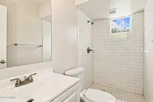 1406 W Anderson Dr, Phoenix, AZ 85023 - Photo 17