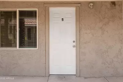 2501 W Belmont Avenue #Apt 5, Phoenix, AZ 85051 - Photo 5