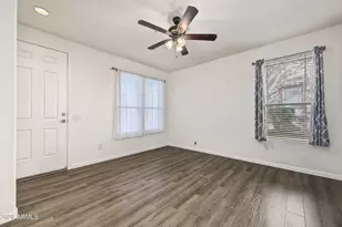 42424 N Gavilan Peak Pkwy, Anthem, AZ 85086 - Photo 5