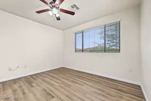 42424 N Gavilan Peak Pkwy, Anthem, AZ 85086 - Photo 29
