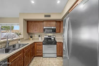 13730 W Sky Hawk Drive, Sun City West, AZ 85375 - Photo 17