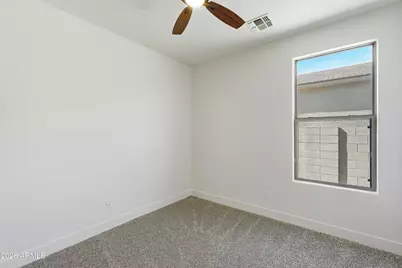 26919 N Gidiyup Trail, Phoenix, AZ 85085 - Photo 25