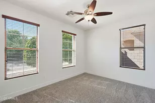 26919 N Gidiyup Trail, Phoenix, AZ 85085 - Photo 27
