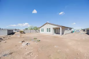 8693 W Valdez Dr, Arizona City, AZ 85123 - Photo 25