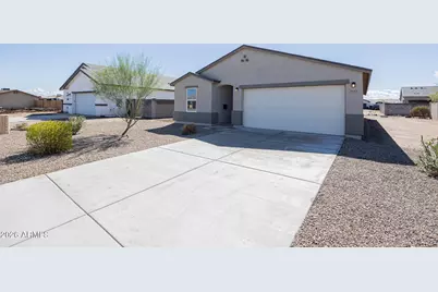 8693 W Valdez Drive, Arizona City, AZ 85123 - Photo 1