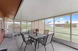 10918 W Caron Dr, Sun City, AZ 85351 - Photo 15