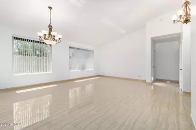 9907 E Wood Drive, Scottsdale, AZ 85260 - Photo 11