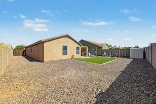 4729 E Austin Ln, San Tan Valley, AZ 85140 - Photo 37