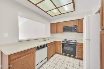 945 N Pasadena -- #15, Mesa, AZ 85201 - Photo 13