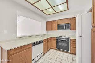 945 N Pasadena, Mesa, AZ 85201 - Photo 13