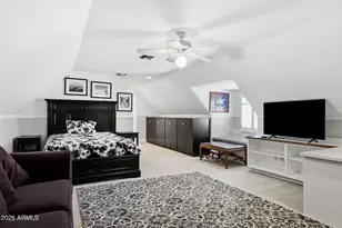 1001 E Caroline Ln, Tempe, AZ 85284 - Photo 25