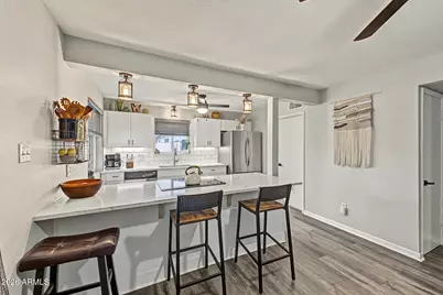 2917 W Laurel Lane, Phoenix, AZ 85029 - Photo 5