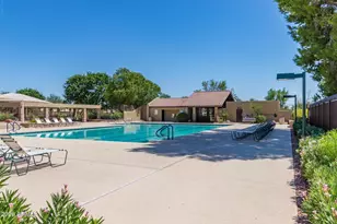 3105 E Hiddenview Dr, Phoenix, AZ 85048 - Photo 33
