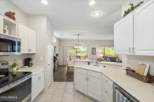 15104 W Pinehurst Ln, Surprise, AZ 85374 - Photo 9