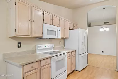 9715 W McRae Way, Peoria, AZ 85382 - Photo 11