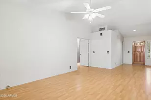 9715 W McRae Way, Peoria, AZ 85382 - Photo 5