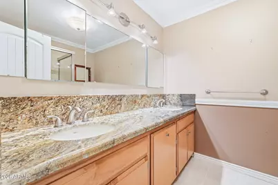 5822 N 23rd Place, Phoenix, AZ 85016 - Photo 31