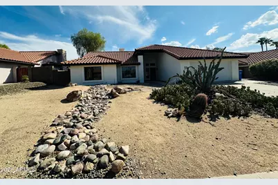 817 E Acoma Drive, Phoenix, AZ 85022 - Photo 1