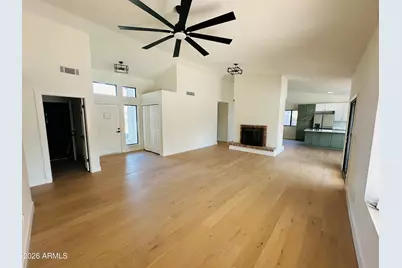817 E Acoma Drive, Phoenix, AZ 85022 - Photo 11