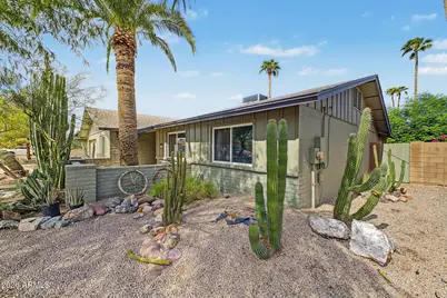 2642 W Juanita Circle, Mesa, AZ 85202 - Photo 3
