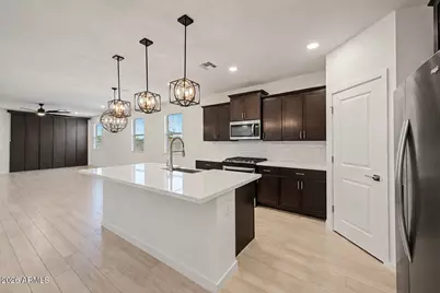 16033 W Cottontail Lane, Surprise, AZ 85387 - Photo 5