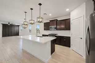16033 W Cottontail Ln, Surprise, AZ 85387 - Photo 5