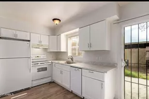 3605 W Bethany Home Rd, Phoenix, AZ 85019 - Photo 5