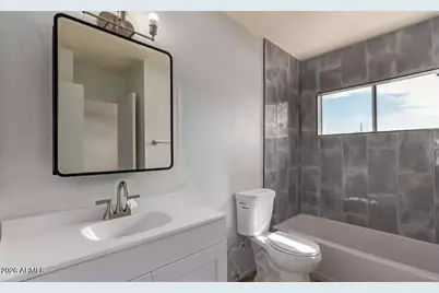 3605 W Bethany Home Road #2, Phoenix, AZ 85019 - Photo 7