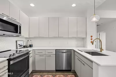 11640 N Tatum Boulevard #1040, Phoenix, AZ 85028 - Photo 9