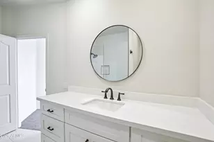 1401 W Sandpiper Dr, Gilbert, AZ 85233 - Photo 35