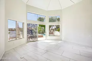 1401 W Sandpiper Dr, Gilbert, AZ 85233 - Photo 17