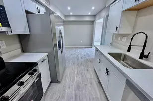 13089 N 100th Ave, Sun City, AZ 85351 - Photo 5