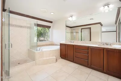 15124 W Highland Avenue, Goodyear, AZ 85395 - Photo 27