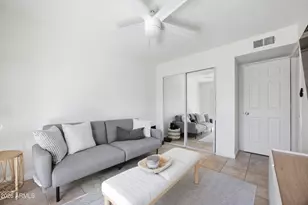 3402 N 32nd St, Phoenix, AZ 85018 - Photo 15