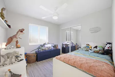 3402 N 32nd Street #163, Phoenix, AZ 85018 - Photo 11