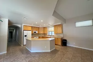 2627 E Acoma Dr, Phoenix, AZ 85032 - Photo 13