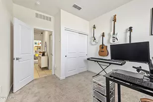 21085 N Roadrunner Ln, Maricopa, AZ 85138 - Photo 23