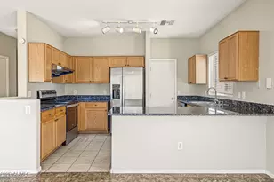 924 S 240th Dr, Buckeye, AZ 85326 - Photo 19