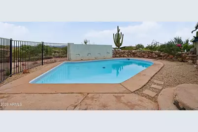 749 E McDowell Boulevard, Apache Junction, AZ 85119 - Photo 33