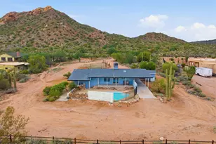 749 E McDowell Blvd, Apache Junction, AZ 85119 - Photo 37
