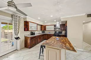 132 W Ely Ln, Avondale, AZ 85323 - Photo 7