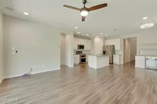 2860 E Riane Rd, Phoenix, AZ 85050 - Photo 27