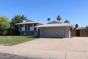 1715 E Manhatton Dr, Tempe, AZ 85282 - Photo 3