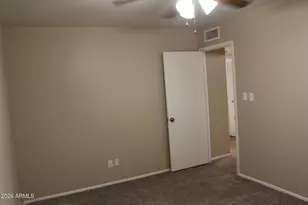 1715 E Manhatton Dr, Tempe, AZ 85282 - Photo 17