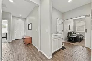 18552 W Yucatan Dr, Surprise, AZ 85388 - Photo 23