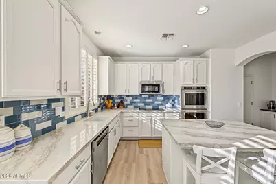 3331 E Horseshoe Drive, Chandler, AZ 85249 - Photo 9