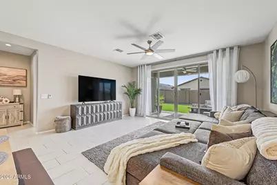 12469 W Marlette Avenue, Litchfield Park, AZ 85340 - Photo 7