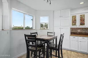 8967 W Maui Ln, Peoria, AZ 85381 - Photo 11